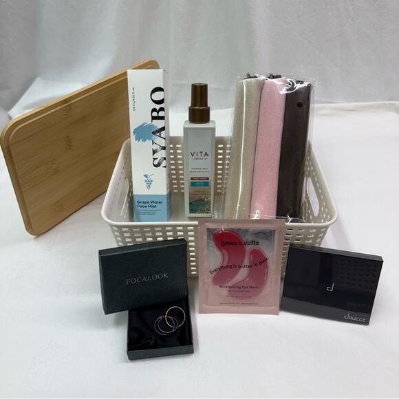 Jen’s Bins Bundle Box Beauty Spa Makeup - Picture 5 of 11